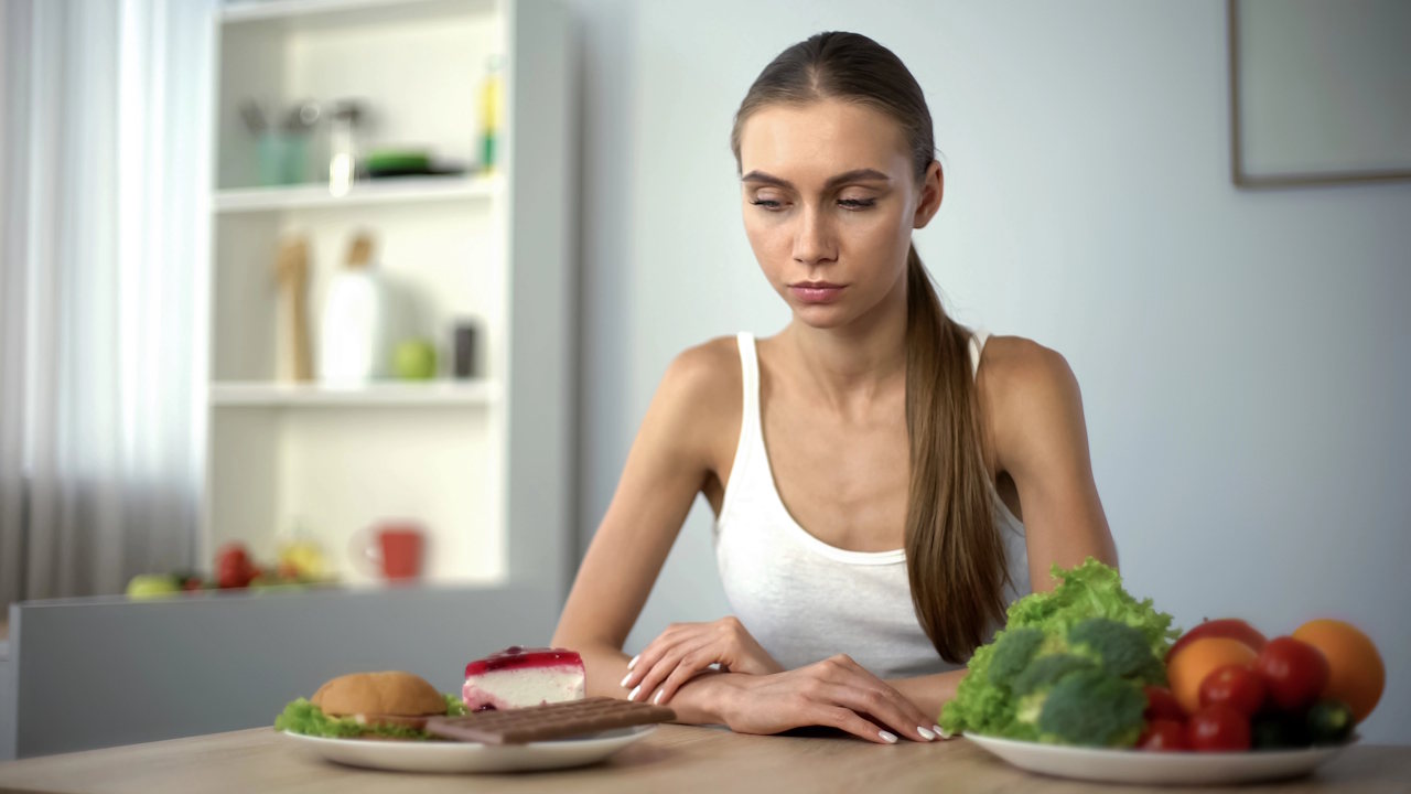 alimenti da evitare mal di stomaco