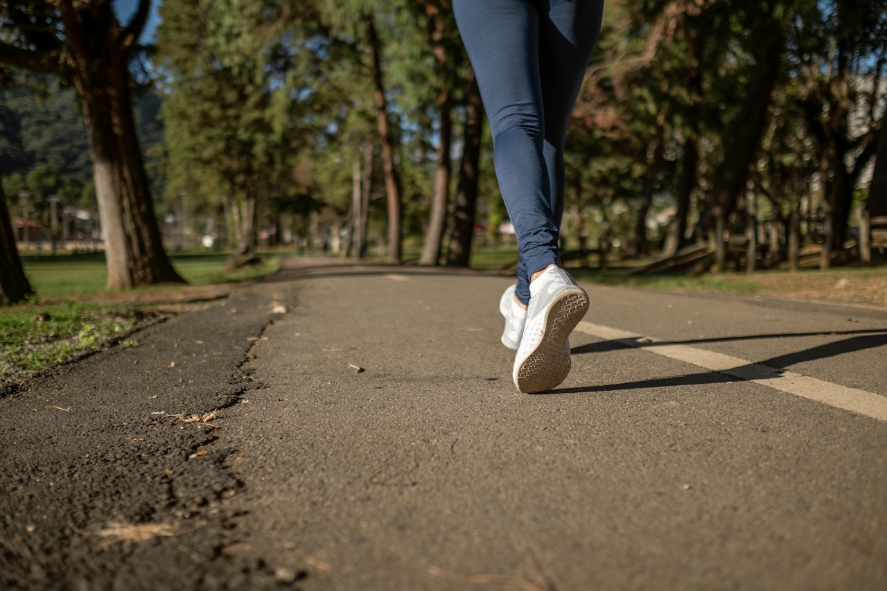Dimagrire camminando: strategie e benefici